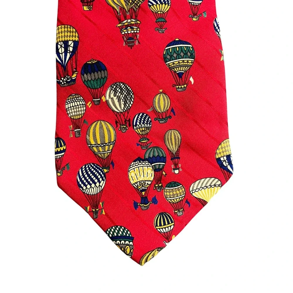 Burberrys Vintage Red Silk Hot Air Balloon Print Tie London New York Paris